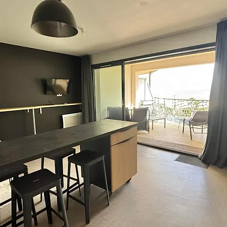 Pmr Avec Balcon, Piscine, Parking Et à - Fr-1-194-229 * La Tranche-sur-Mer