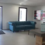 Appartement Pmr Avec Balcon, Piscine, Parking Et à - Fr-1-194-229 La Tranche-sur-Mer