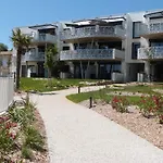 Appartement Pmr Avec Balcon, Piscine, Parking Et à - Fr-1-194-229 *