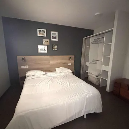 Pmr Avec Balcon, Piscine, Parking Et A - Fr-1-194-229 La Tranche-sur-Mer