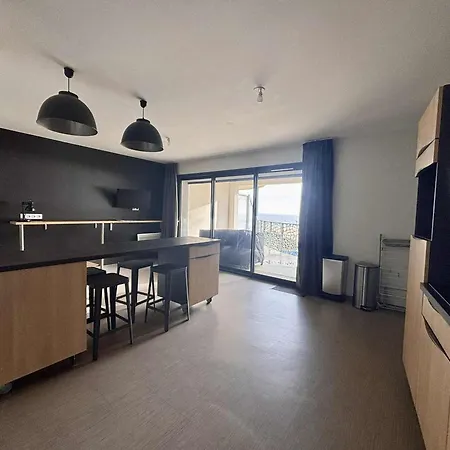 Pmr Avec Balcon, Piscine, Parking Et A - Fr-1-194-229 Apartment *