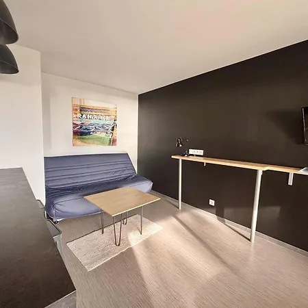 Pmr Avec Balcon, Piscine, Parking Et A - Fr-1-194-229 Apartment *