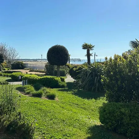 Pmr Avec Balcon, Piscine, Parking Et A - Fr-1-194-229 La Tranche-sur-Mer